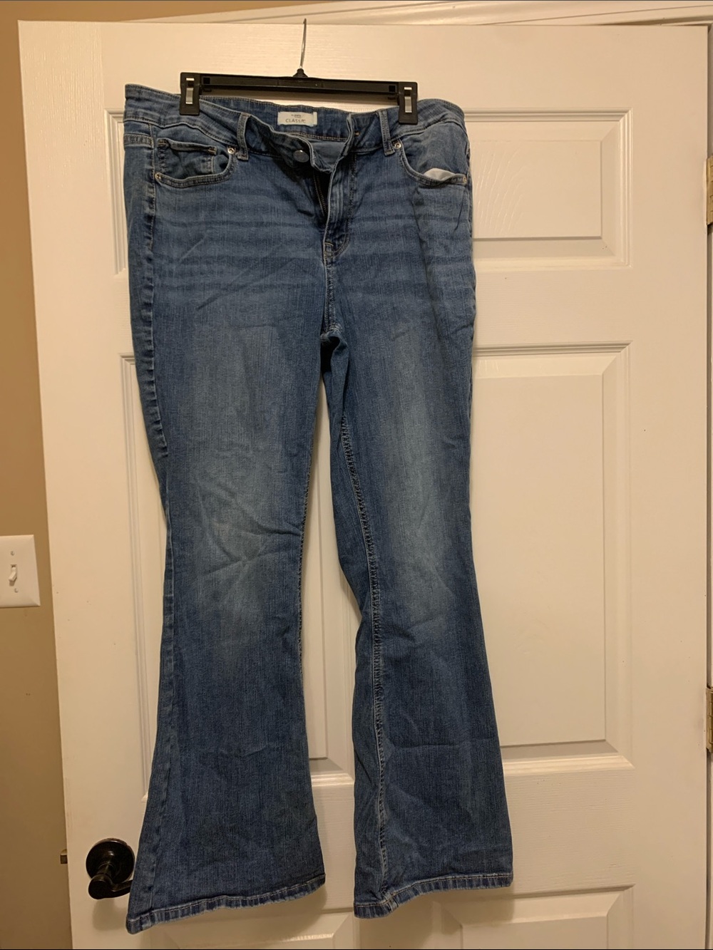Maurice’s classic women’s flare jeans